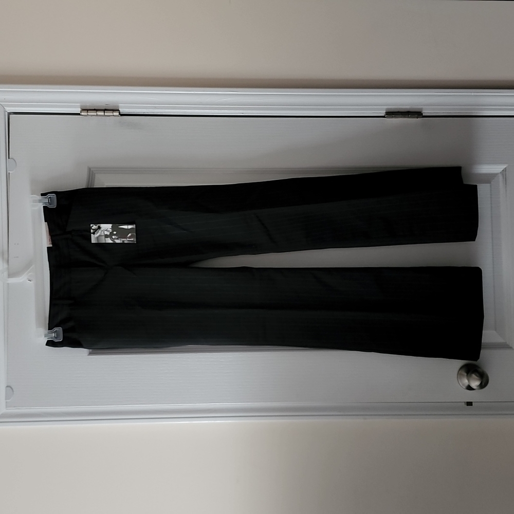 WOMEN'S SLACKS